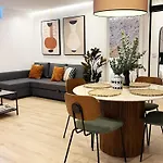 Apartment Am *