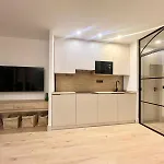 Am Apartment *