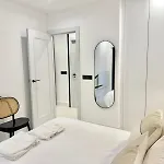 Am Apartment *