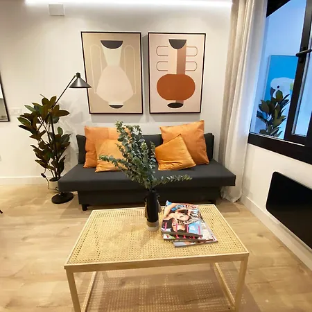 Am Iv Vut Apartament
